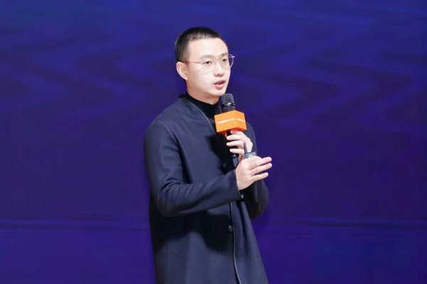 富明证券 5.3%！下半年，8个重大变化